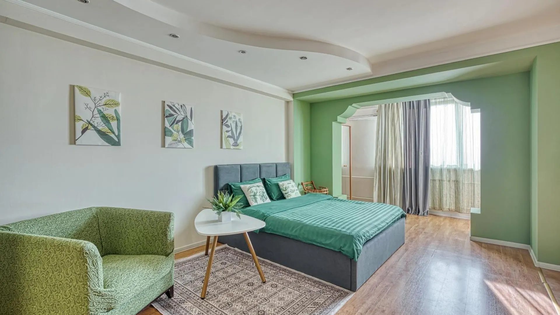 Lighthouse Apartments At Arbat Area - Travelers Choice Almatı